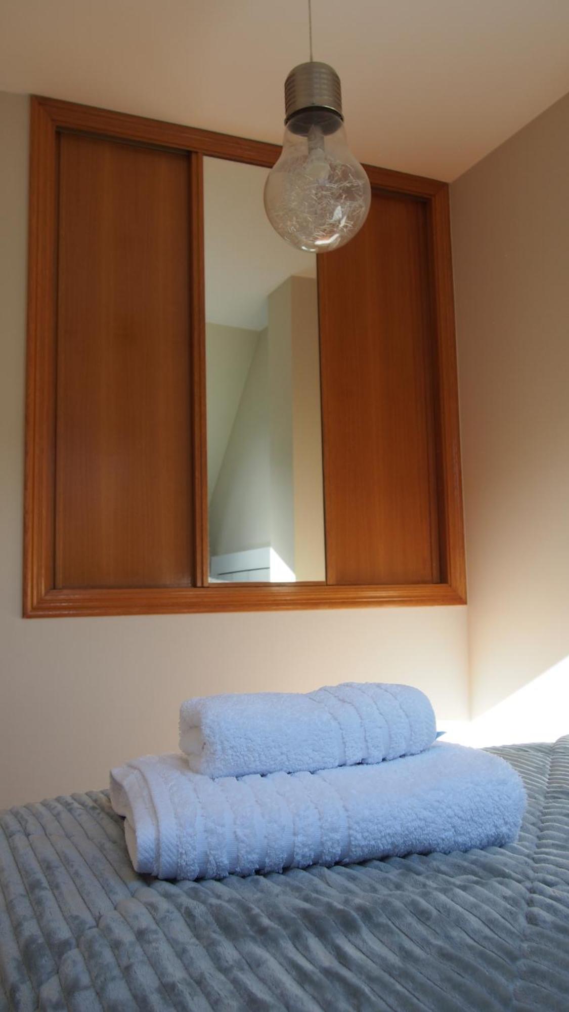 Arel Duplex Apartment Lugo Luaran gambar