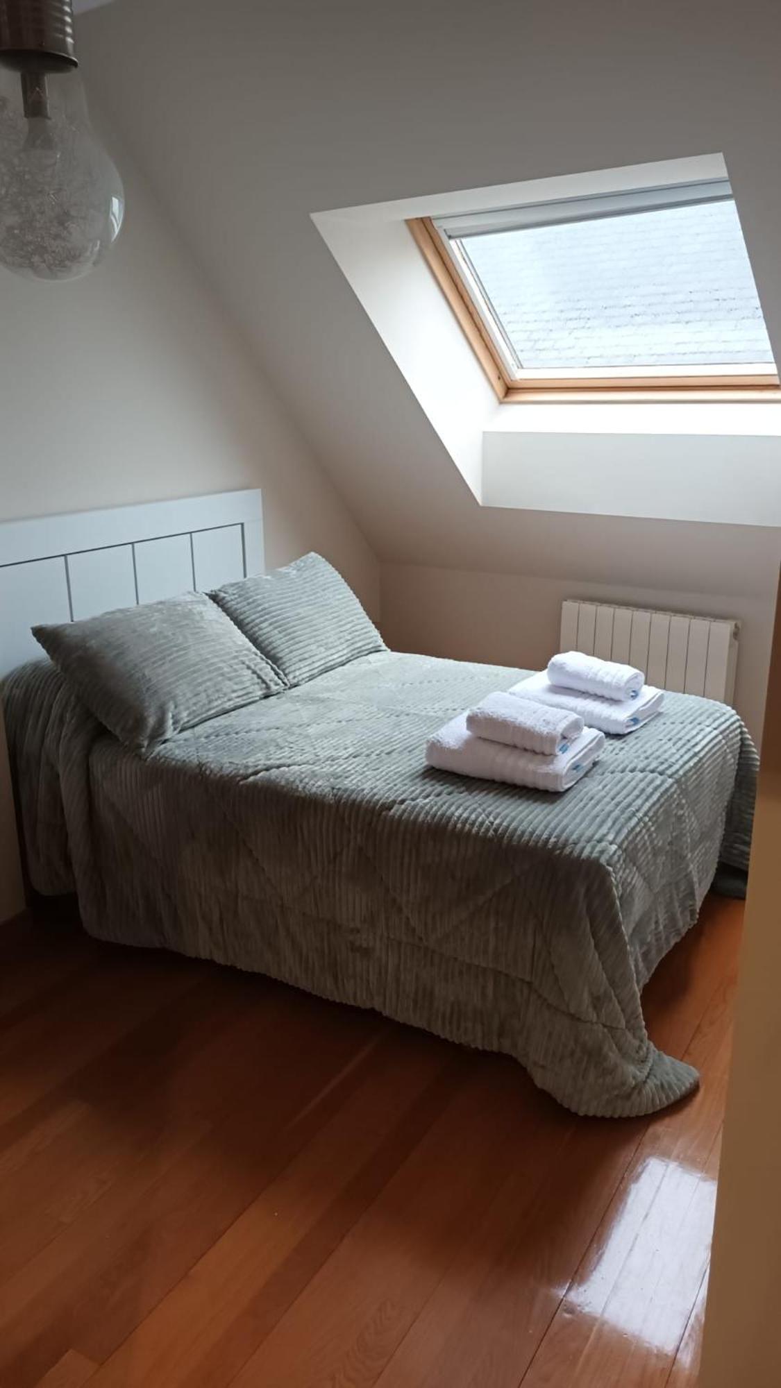 Arel Duplex Apartment Lugo Luaran gambar